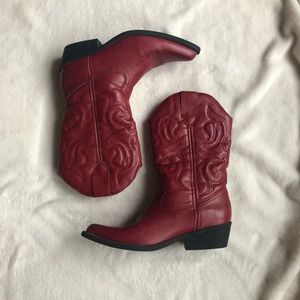 •Red Cowgirl Boots•